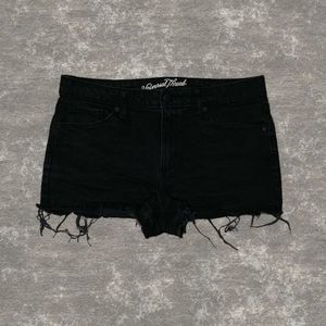 UNIVERSAL THREAD | High Rise Shortie Black Frayed Distressed Denim Shorts 12 31R